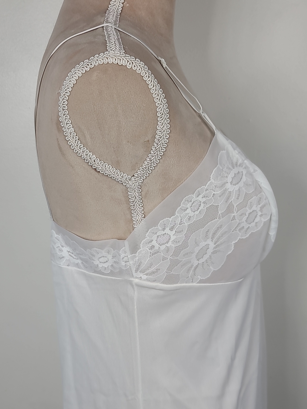Vtg 70's Vanity Fair Ivory White Tricot Nylon Lace Trim 26" Full Slip Dress 36 - Picture 8 of 14